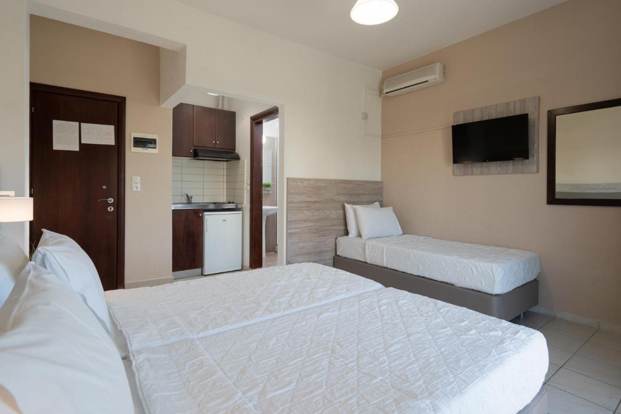 Hotel Grekas نيوي بوروي المظهر الخارجي الصورة