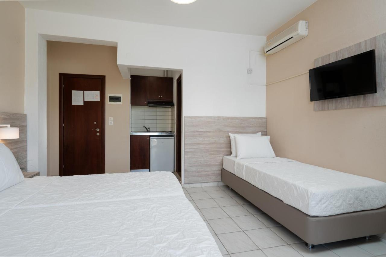 Hotel Grekas نيوي بوروي المظهر الخارجي الصورة
