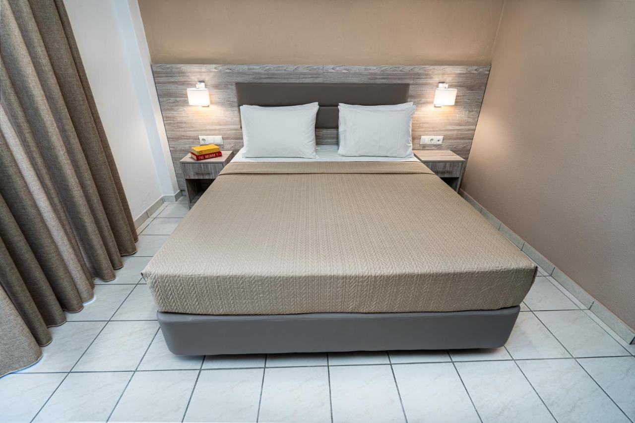 Hotel Grekas نيوي بوروي المظهر الخارجي الصورة