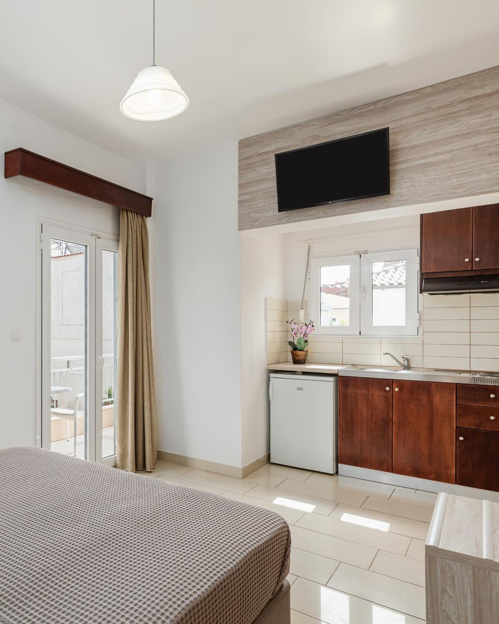 Hotel Grekas نيوي بوروي المظهر الخارجي الصورة